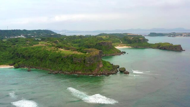 果報（カフウ）バンタ（沖縄県うるま市）