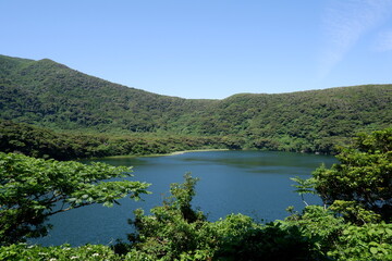 Fototapeta premium 三宅島（Miyake Island） 大路池（Tairo-ike） 