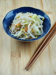 아시아 음식 숙주나물 채소볶음