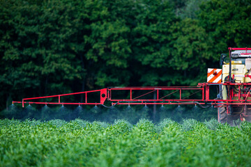 Ackerbau und Düngemittel © Harald Tedesco