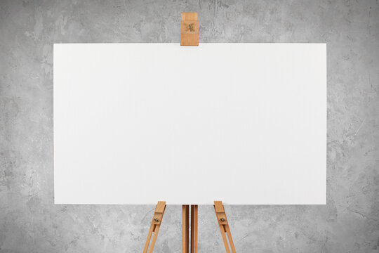 Small wooden easel blank canvas hi-res stock photography and
