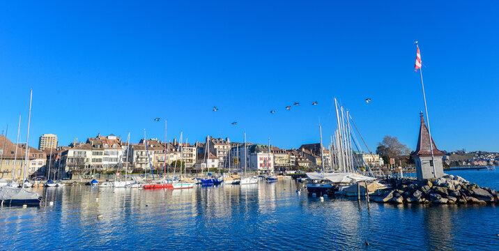 Yachthafen der Stadt Morges im Kanton Waadt, Schweiz