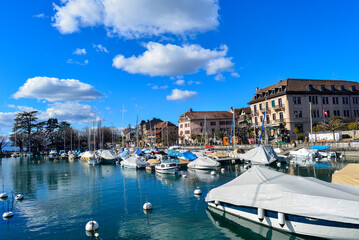 Yachthafen Lutry, Distrikt Lavaux-Oron des Kantons Waadt / Schweiz