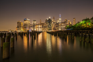 Fototapeta na wymiar NYC bei Nacht