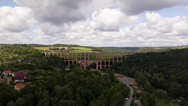 G&ouml;ltschtalbr&uuml;cke Anflug