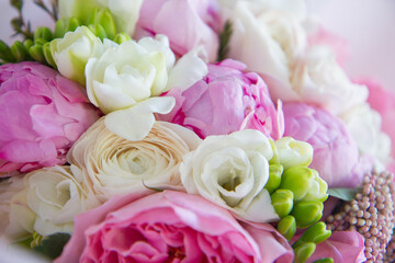 pink roses bouquet