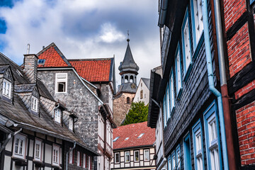 Fototapeta premium Altstadt mit Frankenberger Kirche Goslar