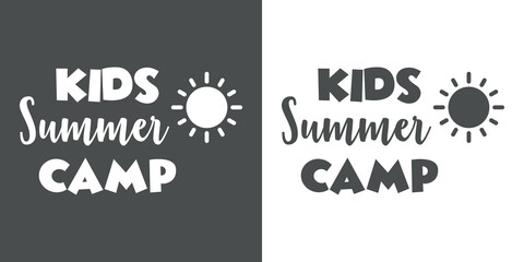Texto manuscrito Kids Summer Camp con silueta de sol para su uso en banner y logotipos en fondo gris y fondo blanco