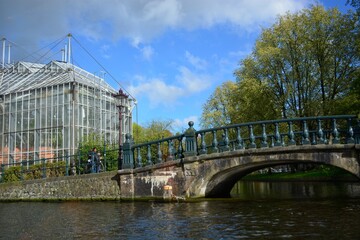 bridge over the river thames