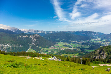 Schöne Erkundungstour entlang des Berchtesgadener Voralpenlandes - Jenner - Bayern - Deutschland