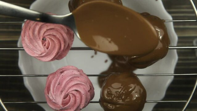 Marshmallow coating with melted chocolate