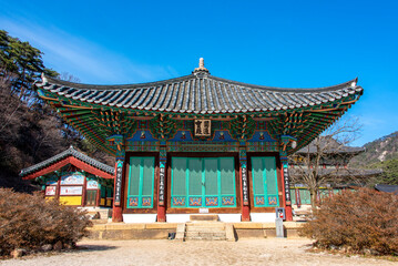 법주사 원통보전, 보물 제916호