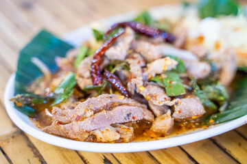 spicy and sour grilled pork neck salad