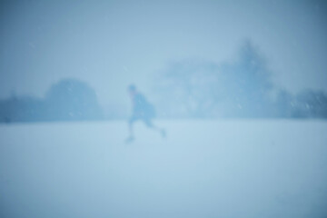 雪のイメージ　雪の日　記憶の雪　静かなイメージ
魔法　雪の魔法