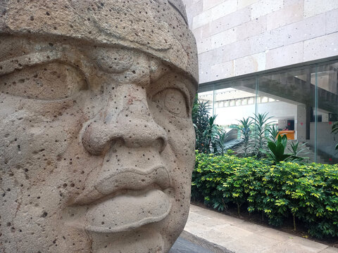 The Anthropology Museum of Xalapa, Veracruz, (MAX), is the second most important museum in Mexico with the second largest collection of pre-Hispanic art in Mesoamerica: Olmec, Totonac and Huastec
