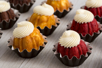 Mini Bundt Cakes with Cream Cheese Icing