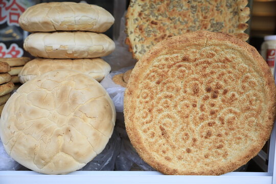 Xinjiang baked Nang Naan bread speciaty