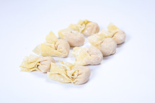 A small amount of wonton traditional dumplings