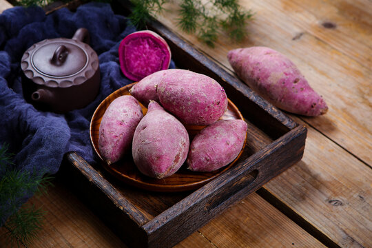 A small amount of purple potato