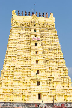 East Gopuram of Rameswaram Temple dedicated to Lord Shiva and built during the 17th Century, Rameswaram, Tamilnadu, India.