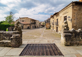 Picturesque and medieval village of cobbled streets in Santillana de Mar, Cantabria, SPAIN - 509346353
