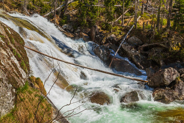 Waterfall in High Tatras mountains © Rui Vale de Sousa