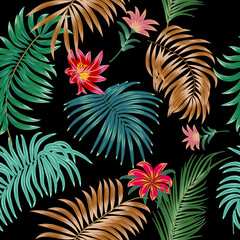 Naklejka premium Seamless pattern with palm tree leaves and flowers. Tropical vector background