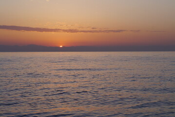 Obraz premium Colorful sunrise on the sea