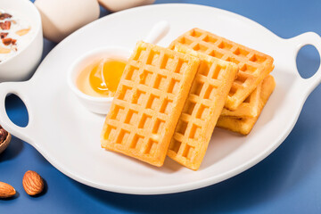 Delicious breakfast dessert waffles，Delicious afternoon tea waffles