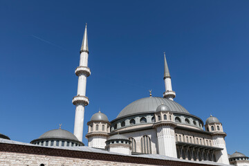Fototapeta na wymiar Taksim Mosque