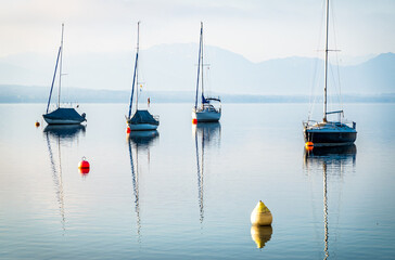Obraz premium sailboats in tutzing - lake starnberg - bavaria