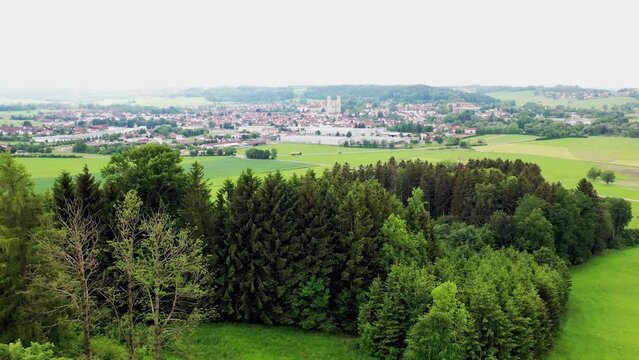 Drohnenvideo von Ottobeuren an der Buschelkapelle
