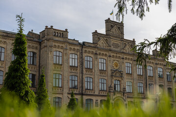 Fototapeta na wymiar National Technical University of Ukraine. Kyiv Polytechnic Institute. Green grass lawn