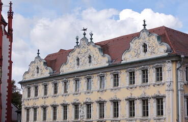 Fototapeta na wymiar Haus zum Falken in Wuerzburg