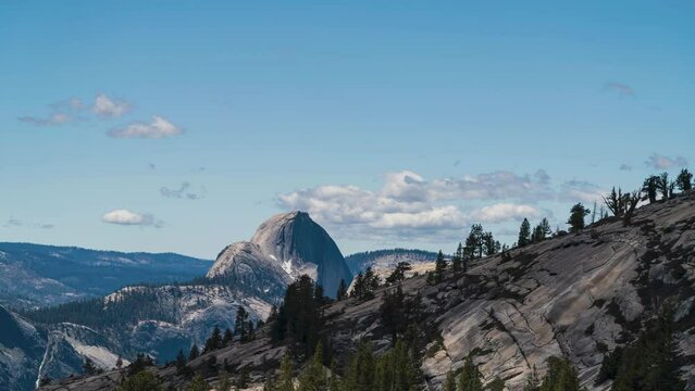 Beautiful Blue Sky Puffy Clouds Olmsted Point Yosemite Timelapse 