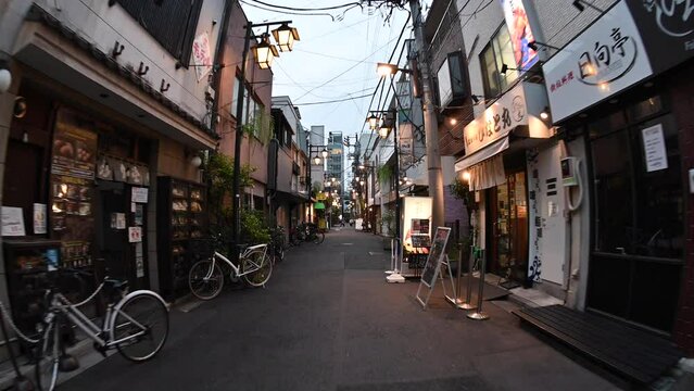 Walking through random streets of Tokyo