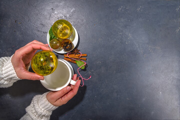 Making tea with tea ball bombs