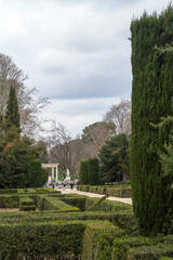 Jardin de El Capricho, zona residencial de la Alameda de Osuna, comunidad autonoma y ciudad de Madrid, pais de España o Spain
