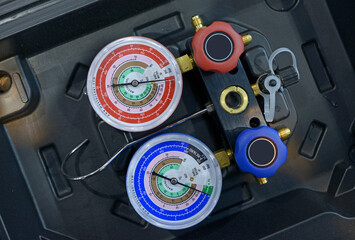 Manifold gauges and automation working, close up