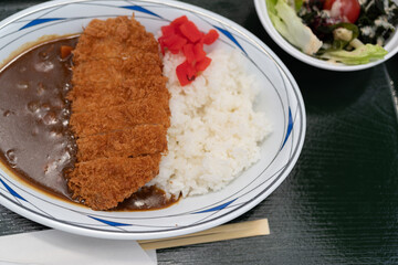 カツカレー