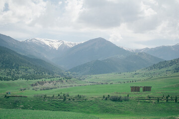 Fototapeta na wymiar Alp mountains in Uzbekistan