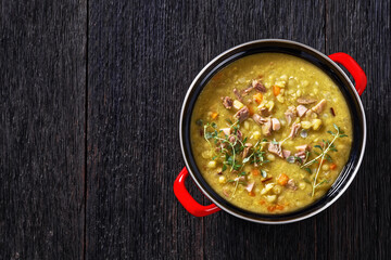 Finnish split pea soup Hernekeitto with pork meat