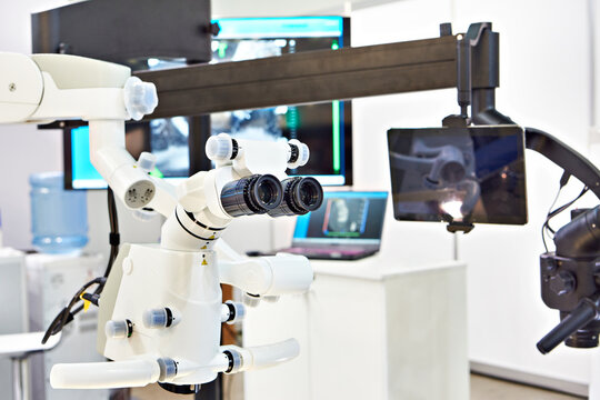 Dental surgical microscope and monitor