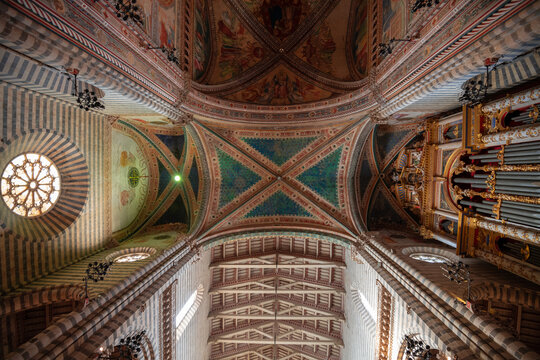 ORVIETO, ITALY - DECEMBER 11, 2021: Inside Orvieto Cathedral. Groundbreaking On The Construction Began In 1290.