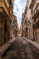 Fototapeta na wymiar Strolling the streets of La Valletta, Malta.