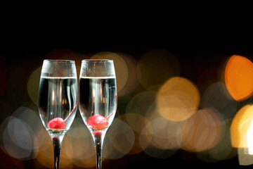 夜景とワイングラス