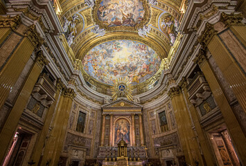 Fototapeta na wymiar Dome of one of the countless churches in the city of Rome, Italy