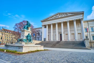 Zelfklevend Fotobehang The Hungarian National Museum and Janos Arany statue, Budapest, Hungary © efesenko