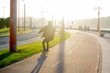 Patinando una tarde soleada.