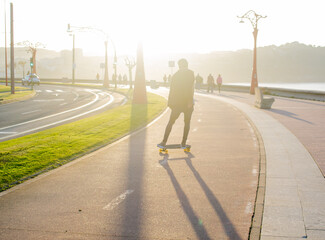 Patinando en el paseo marítimo de A Coruña